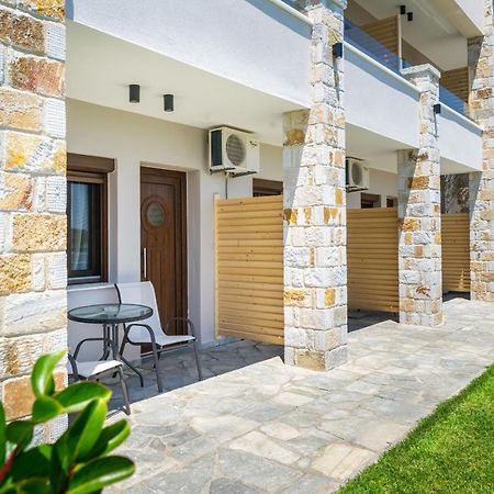 Agorastos Hotel Kinira Esterno foto