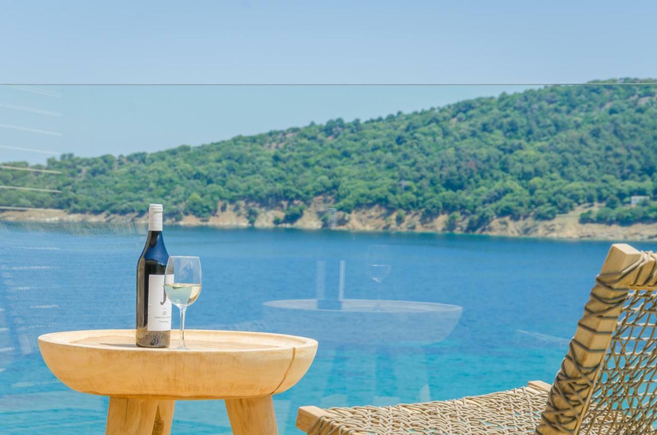 Agorastos Hotel Kinira Esterno foto