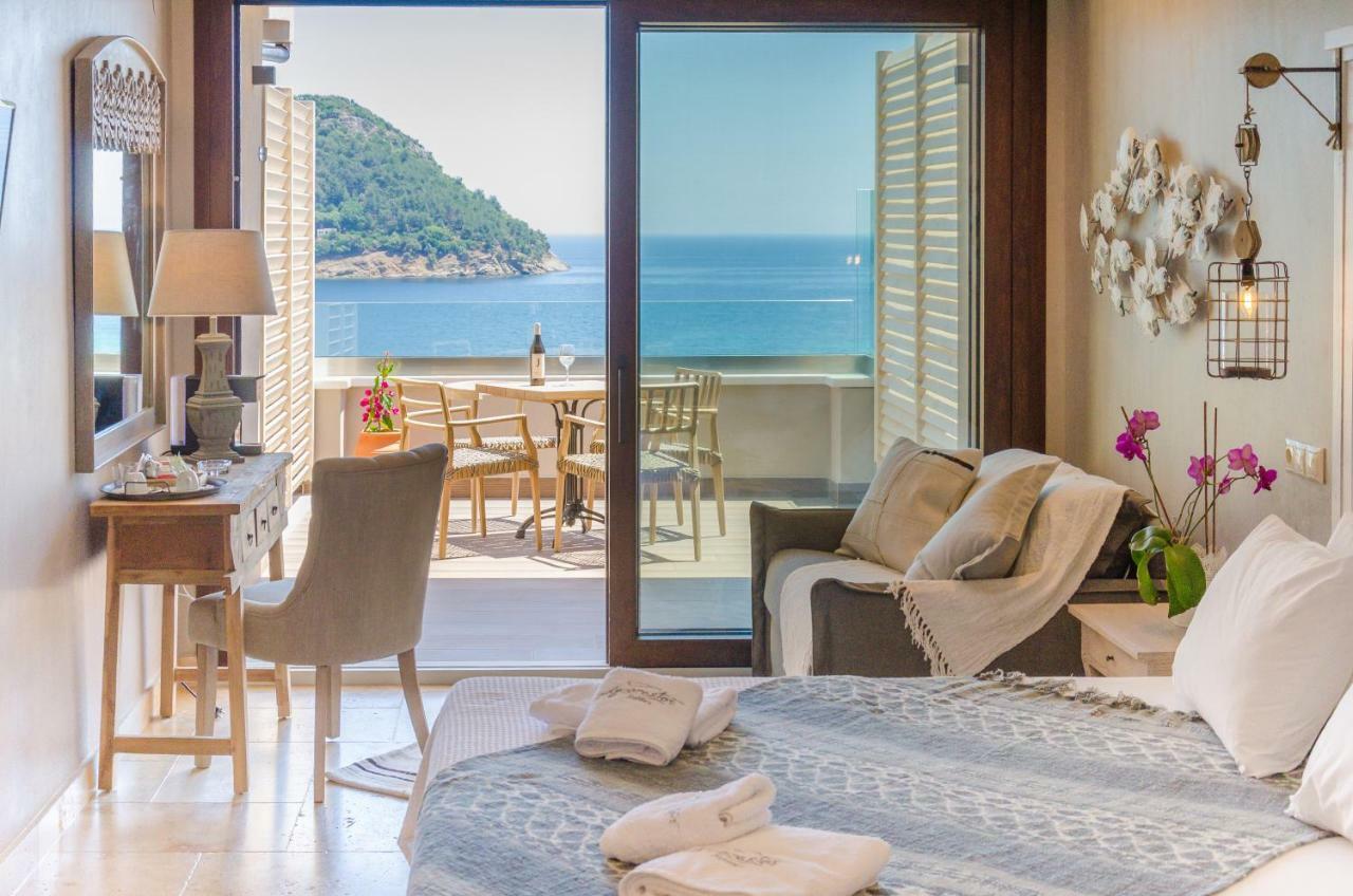 Agorastos Hotel Kinira Esterno foto