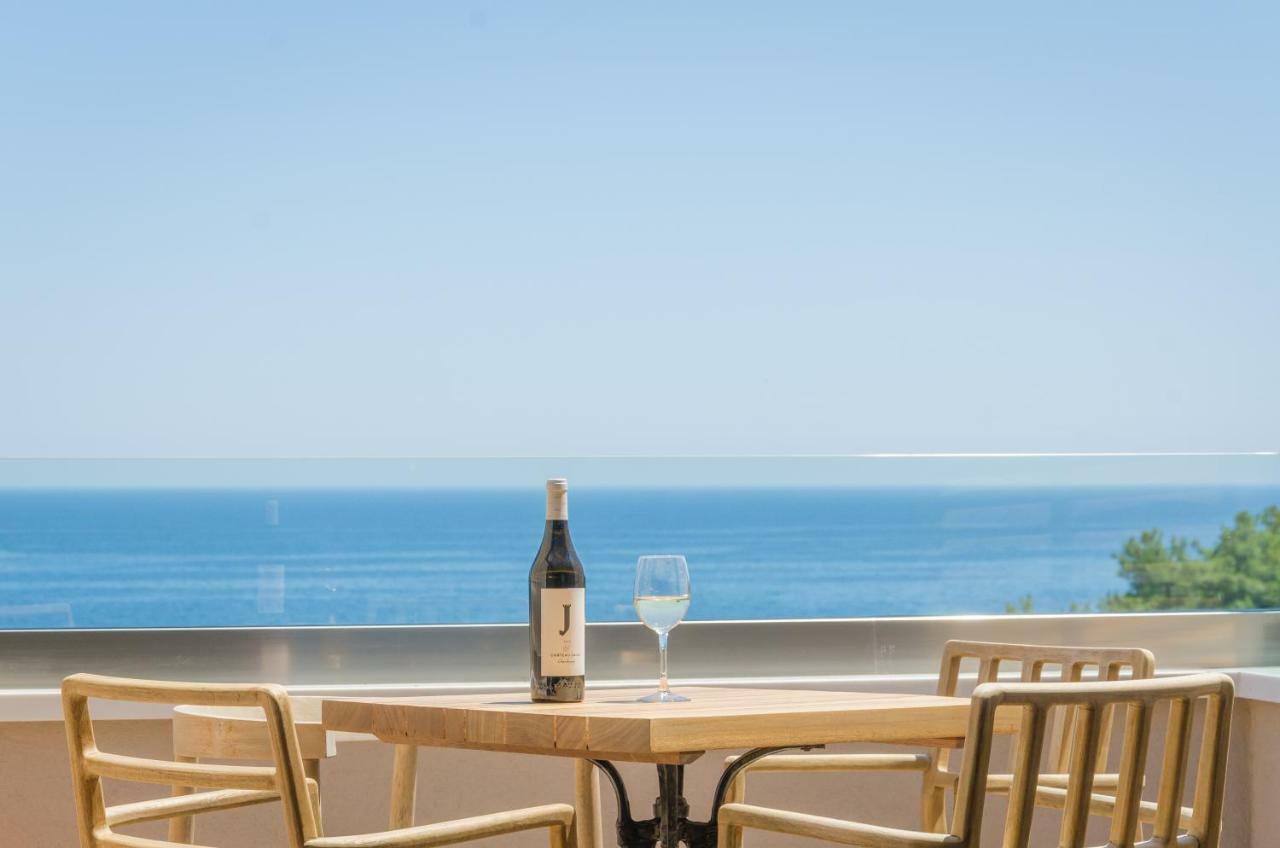 Agorastos Hotel Kinira Esterno foto