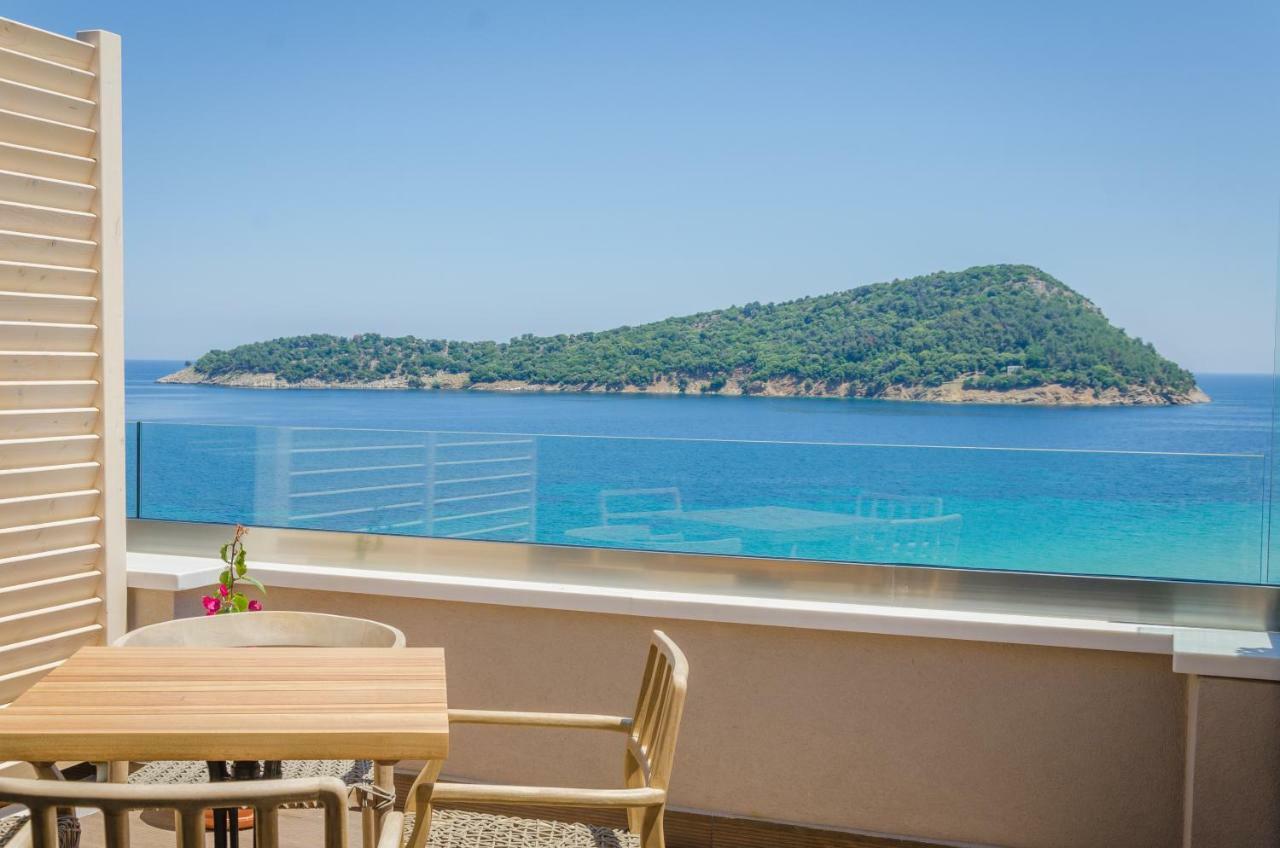 Agorastos Hotel Kinira Esterno foto